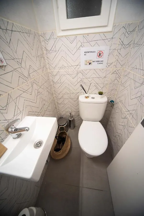 By Port Vell Rooms 0*, Barcelona Spanyolország